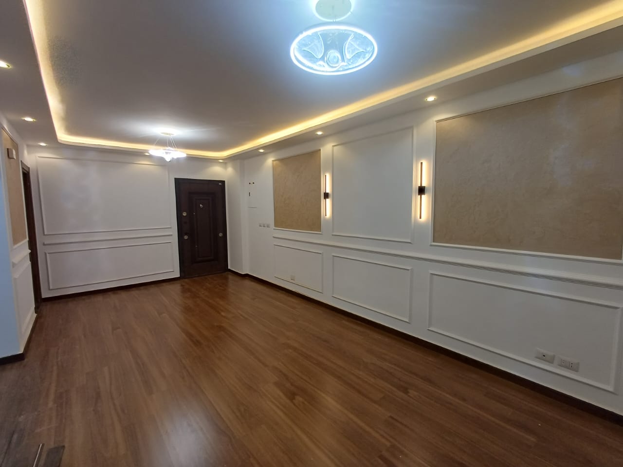 شقة في مدينتي 96 م2 للبيع كاش بحري على حديقة كبيرة تشطيب سوبر لوكس استلام فوري 5,200,000 ج 